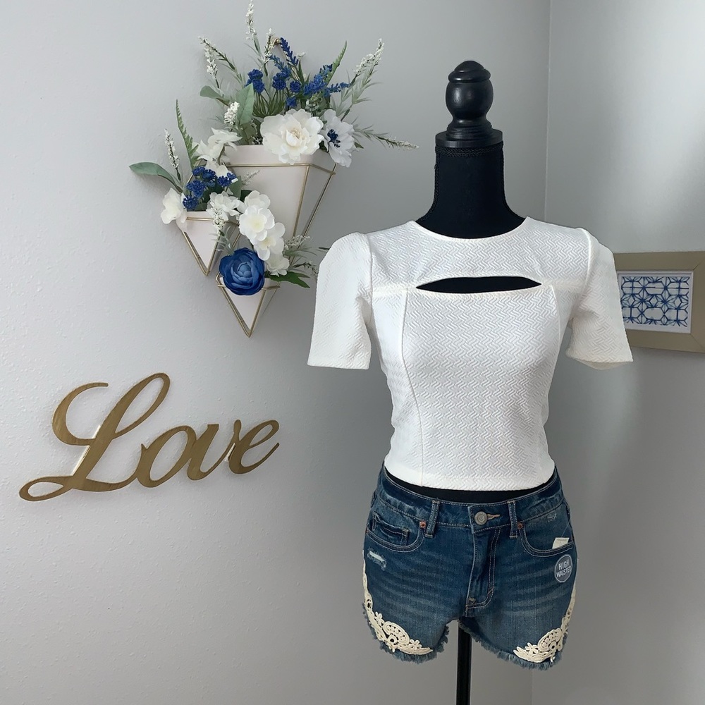 White Sexy Front Keyhole Cut Out Crop Top, NWT